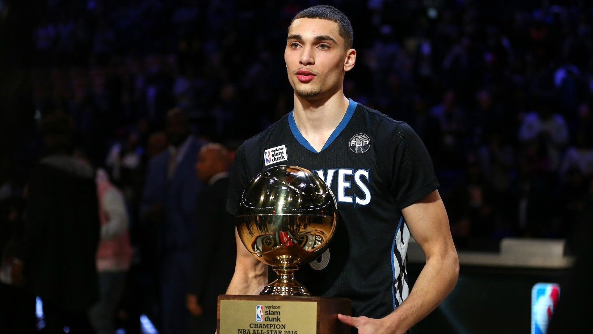 开云下载-英格拉姆爆发难敌铁血围剿，尼克斯的全面压制哲学给森林狼上了一课  第2张