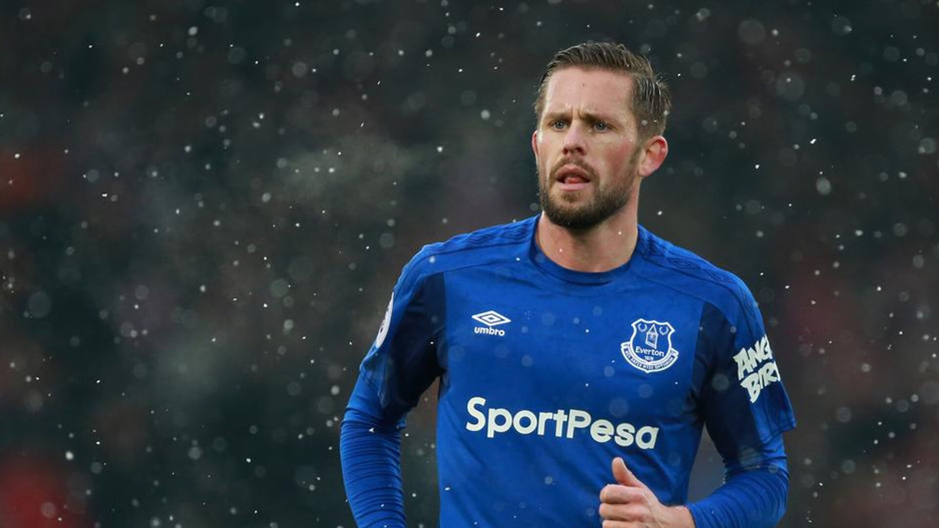 开云体育世界杯-梅西的黄昏与黎明，当2026的权杖在澳大利亚的粉碎中交接